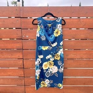 Beautiful & classy turquoise floral dress. Size 12.